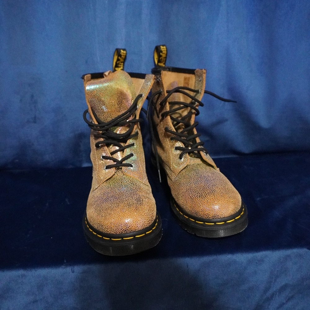 1460 RAINBOW RAY SUEDE LACE UP BOOTS
